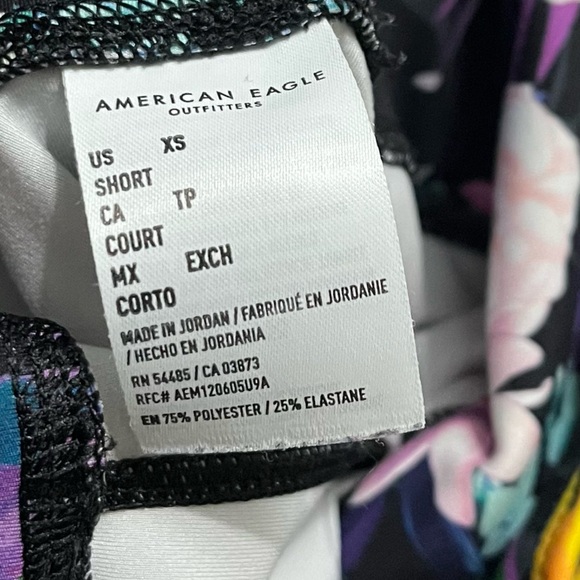 AE x Naito • The Everything Legging Black Floral - Picture 6 of 6